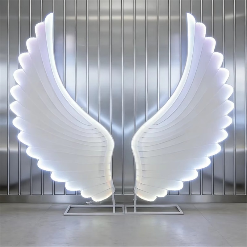 Leuchtende Engelsflügel Lichtr – Wedding Lighting And Decor Bewertung und Preis
