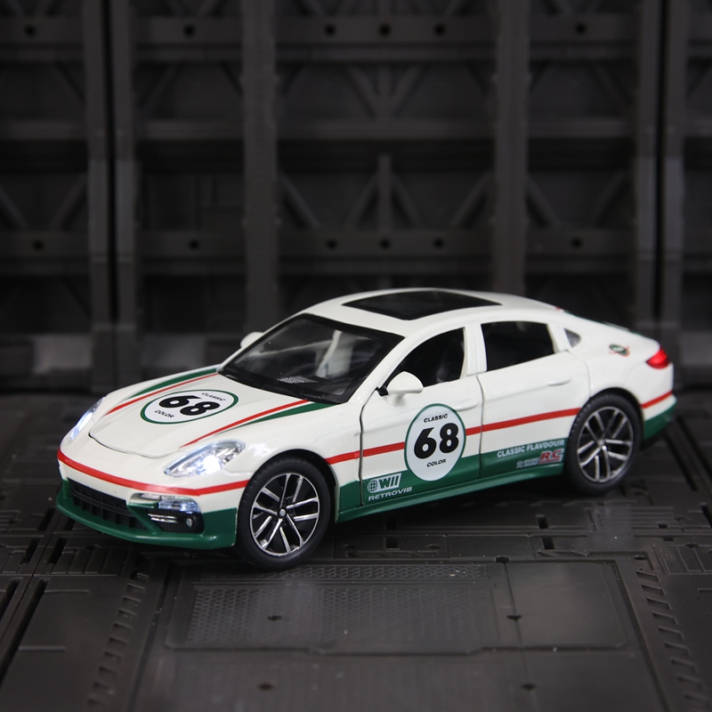1:32 Simulation Porsche Paname – Decor Lighting Returns Bewertung und Preis